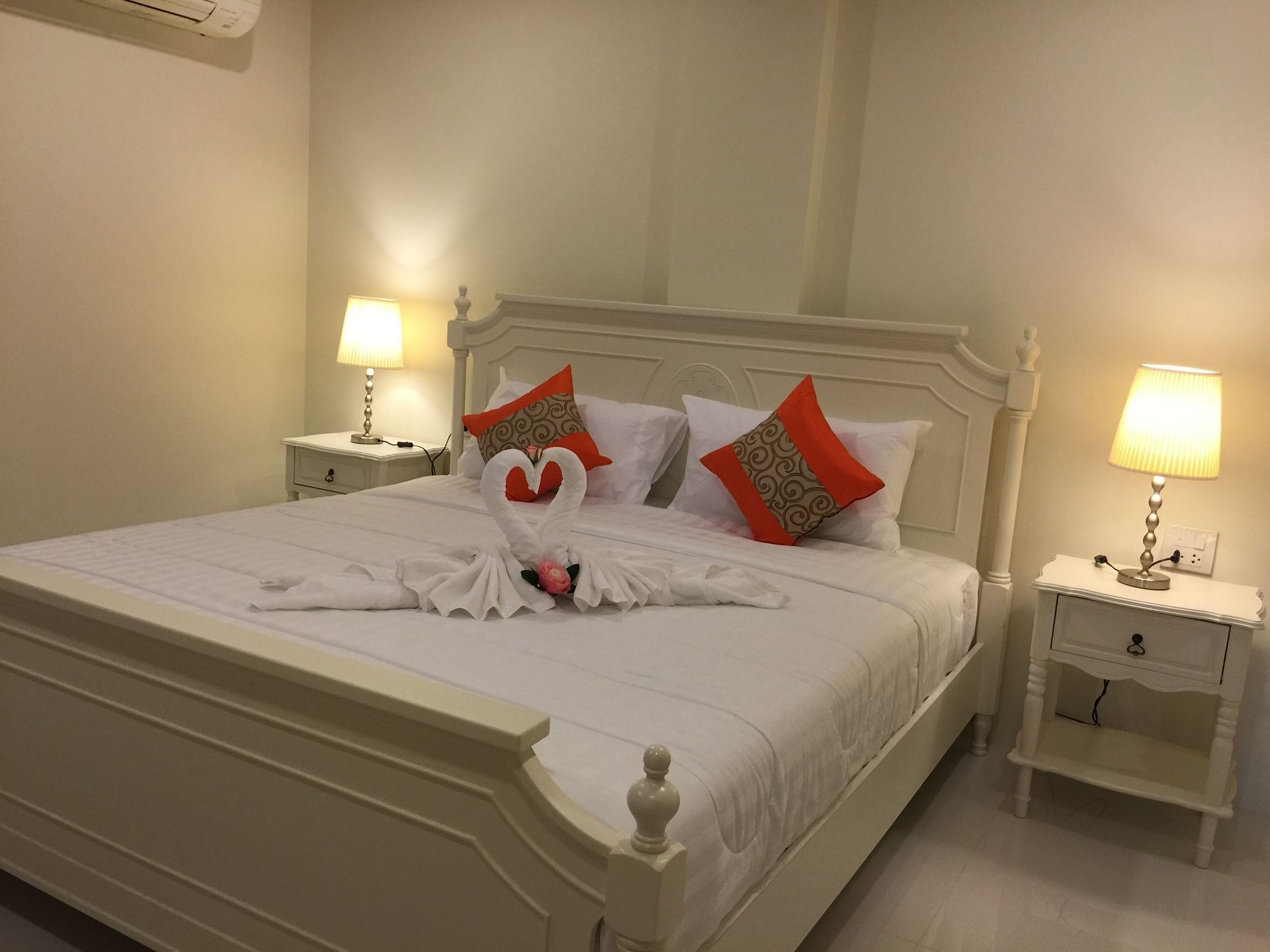 Js Residence Krabi Luaran gambar