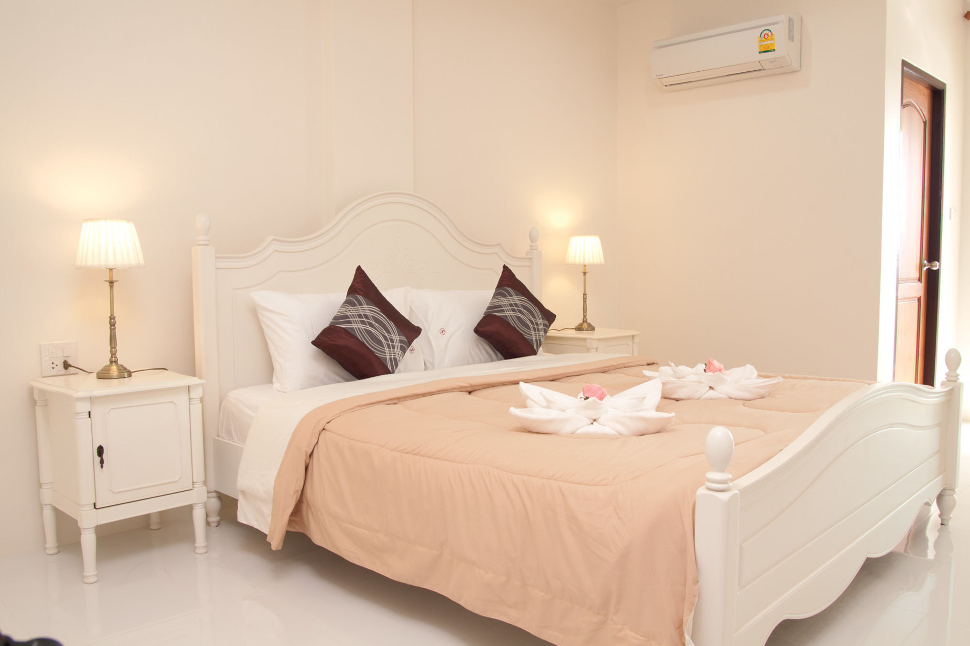 Js Residence Krabi Luaran gambar