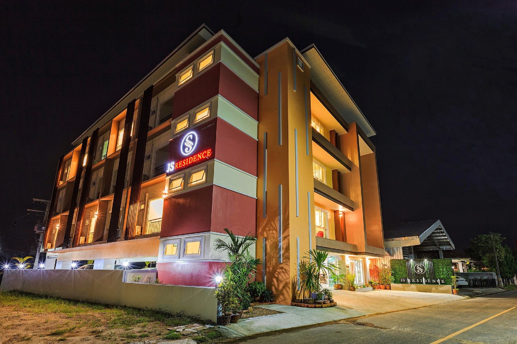 Js Residence Krabi Luaran gambar